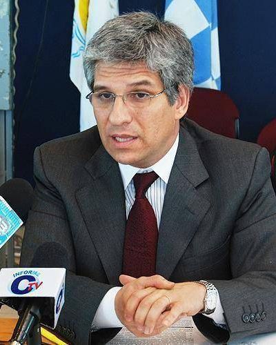  Claudio Poggi se solidariz� con la Presidenta