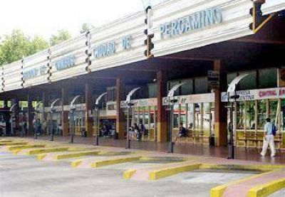 Teniendo en cuenta que transitan diariamente 1.500 personas por la Terminal, proyectaron nuevas obras