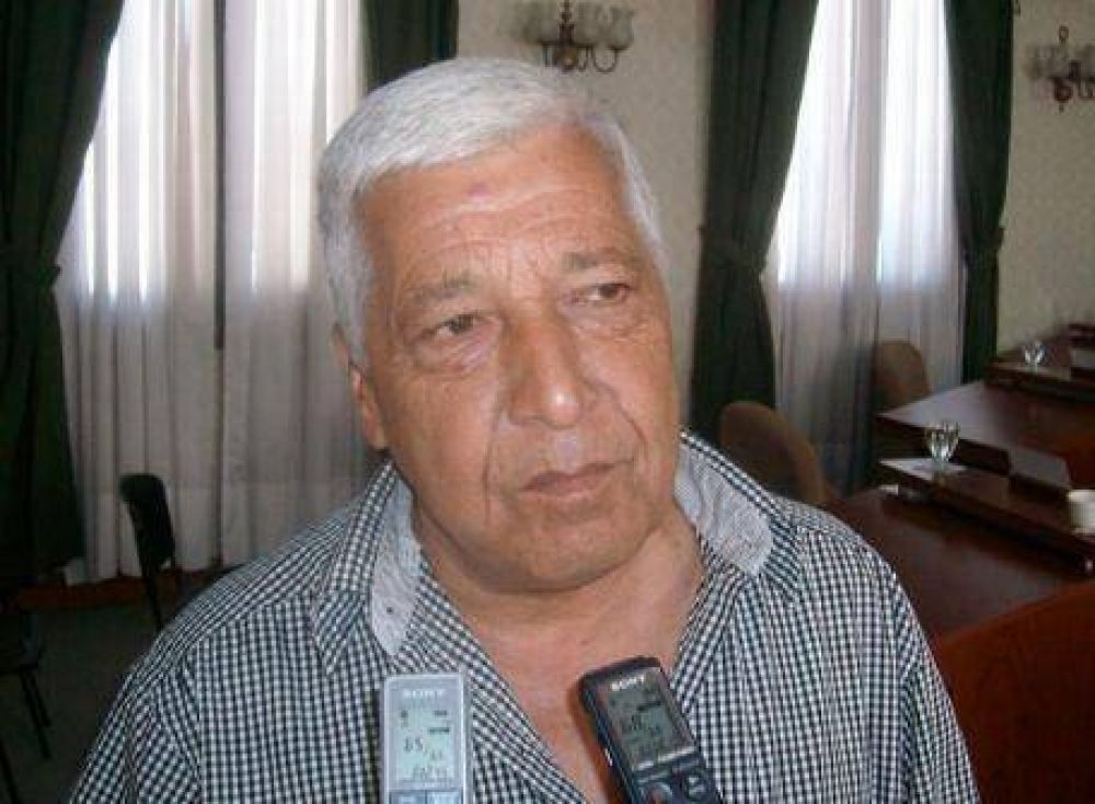 Alejandro S�ndez: �Este aumento de tasas se devuelve a la gente en obras�