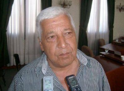 Alejandro S�ndez: �Este aumento de tasas se devuelve a la gente en obras�