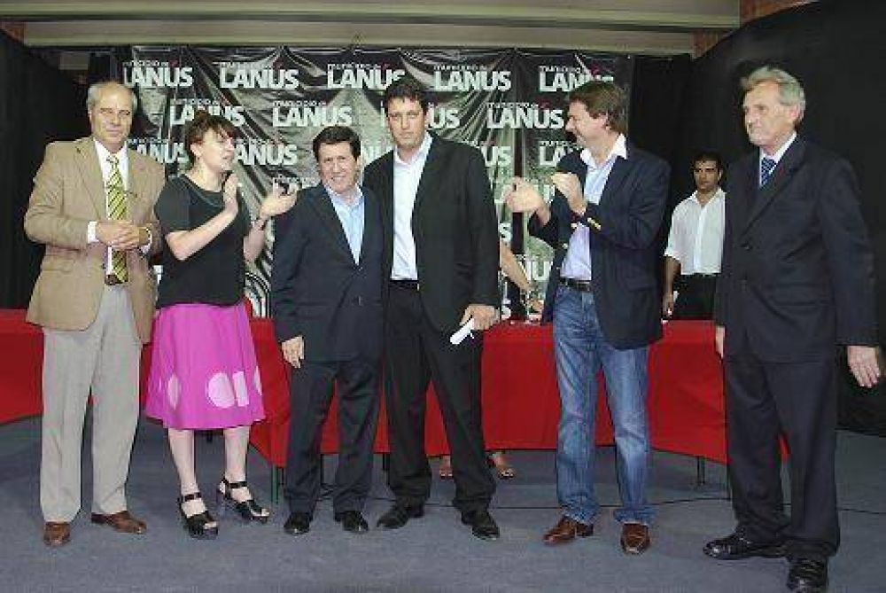 NUEVOS FUNCIONARIOS FUERON DESIGNADOS EN LA MUNICIPALIDAD DE LANUS