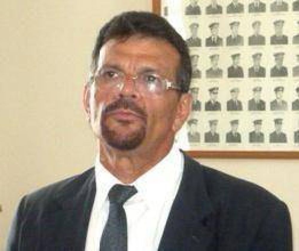 Andino pondr� mano dura y coraz�n blando 