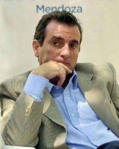 La interna frena designaci�n de cargos