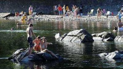 Comenzaron a llegar los primeros turistas a las sierras de C�rdoba