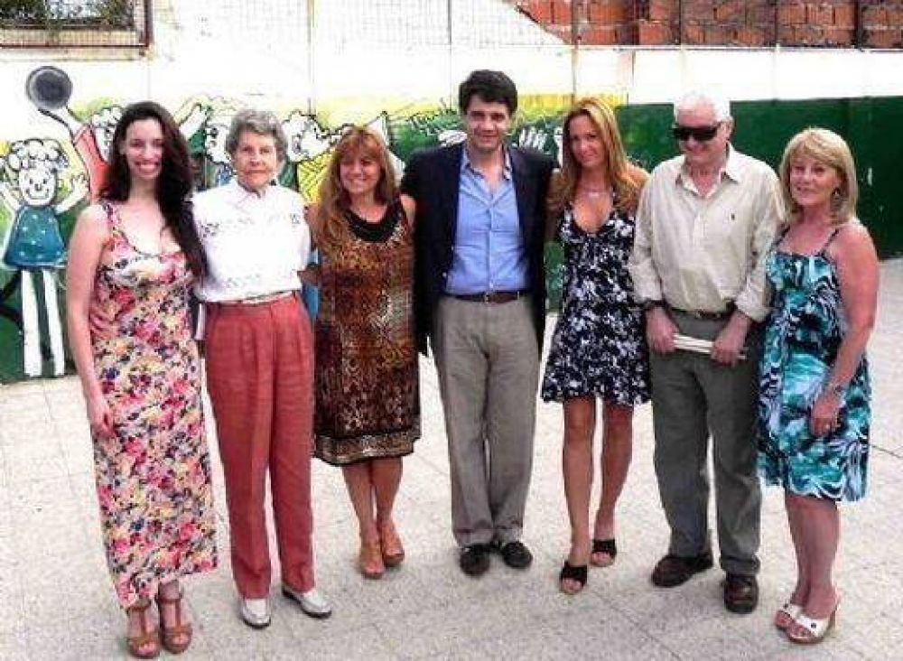 Jorge Macri entreg� subsidios a ONGs