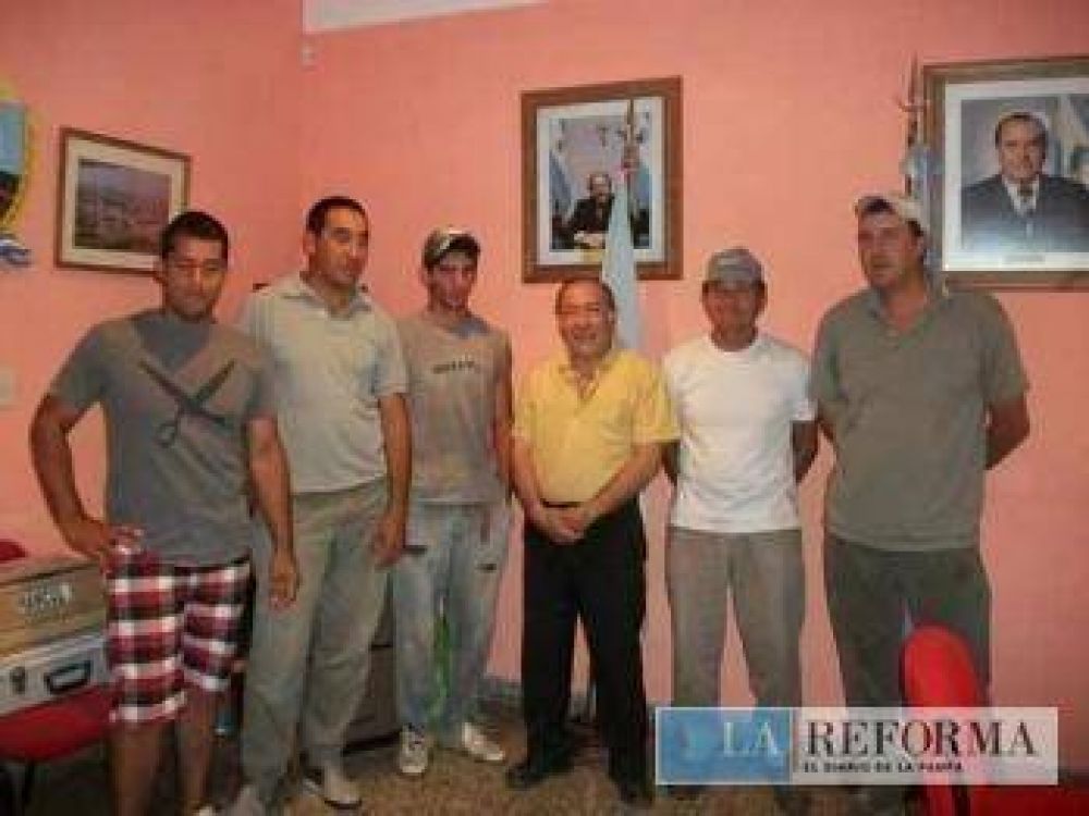 Entregaron m�s de 60 mil pesos del Programa Desarrollo de Econom�a Social