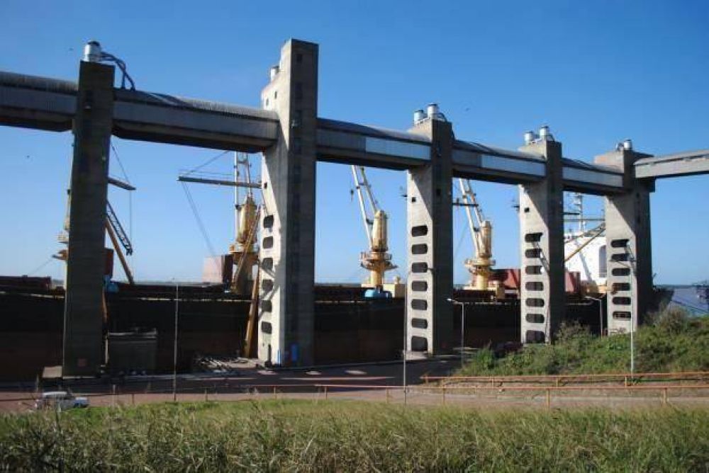 Agilizan un pr�stamo de 59 millones de d�lares por obras de infraestructura portuaria 