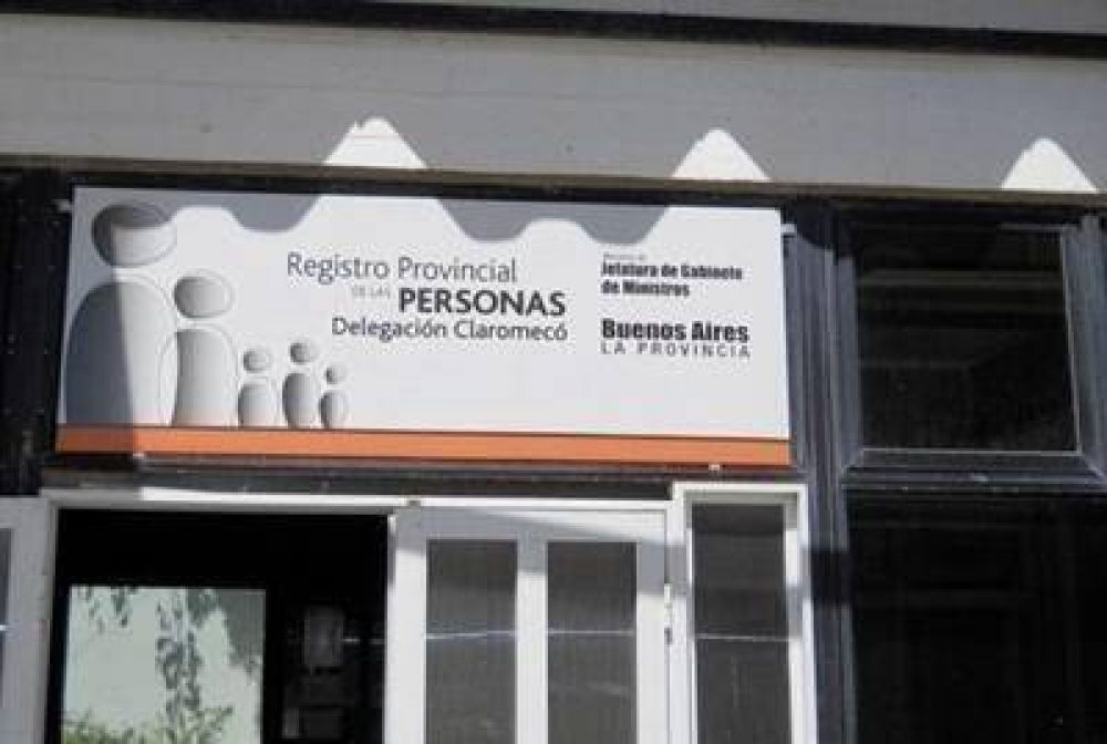 ROBARON EN OFICINAS DEL REGISTRO CIVIL DE CLAROMEC� 
