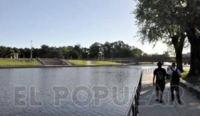 Las aguas del Arroyo Tapalqu� no son aptas para actividades recreativas 