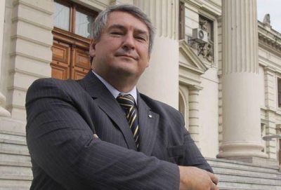 Dur�sima reacci�n de D�Onofrio contra Monz�, el �armador� de Mauricio Macri 