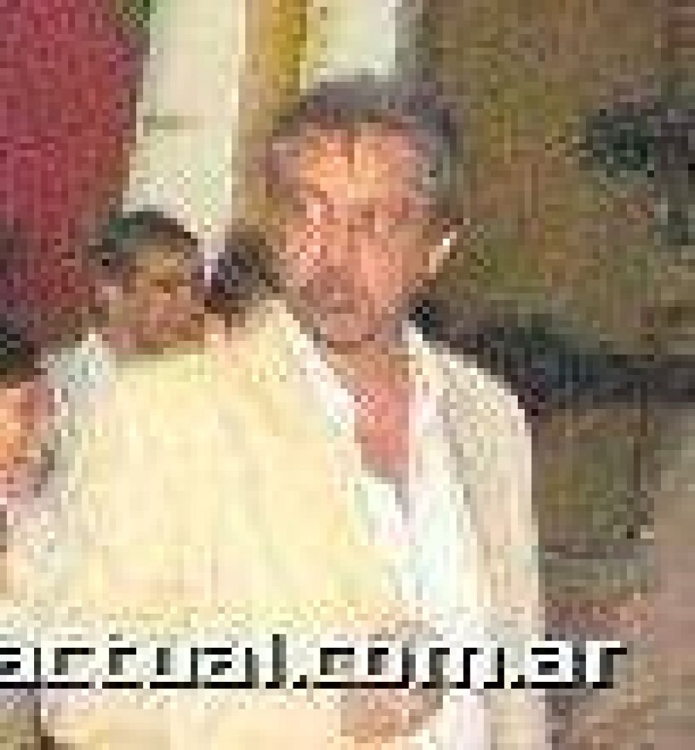 Encima que no le pag� lo hace sacar por la polic�a