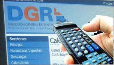 Critican que el ente se quiere manejar �a control remoto�.