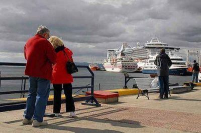 La capital fueguina ya es considerada como principal puerto de cruceros del hemisferio. 