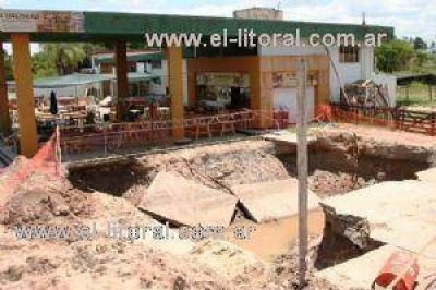 Clausuran obras sobre una ex estaci�n de servicio de la Ruta 12 