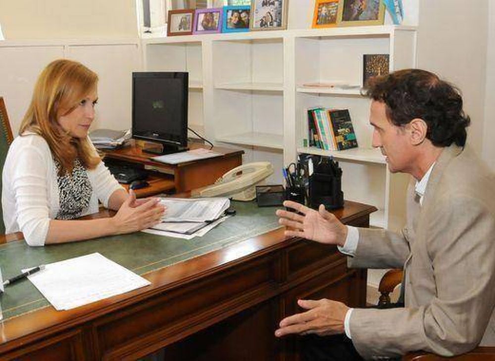 Katopodis se reuni� con Gvirtz para armar una agenda de trabajo conjunto 
