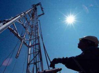 Santa Cruz licitar� el control de regal�as petroleras. 