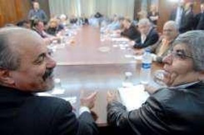Niegan maniobra que frene el reclamo salarial
