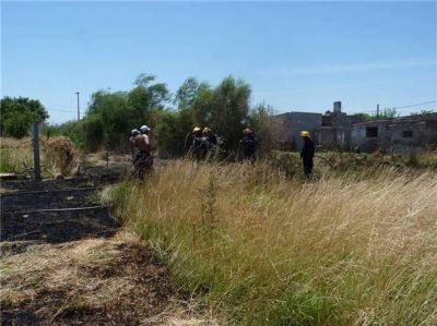 Se suceden los incendios de pastizales 