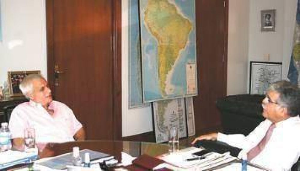 De Vido recibi� a Cal�, el candidato de Cristina para suceder a Moyano en la CGT