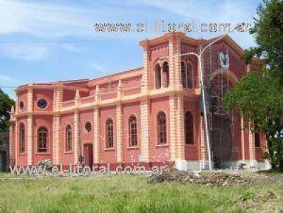 La recuperaci�n edilicia de la Iglesia de la Cruz est� completa en un 80 por ciento