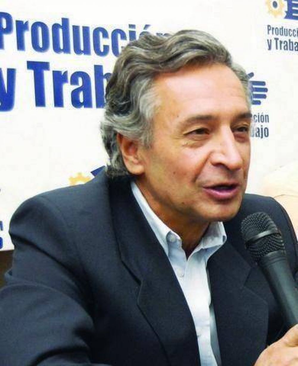 Jorge Abel�n acus� a Basualdo de quedarse con plata de su partido