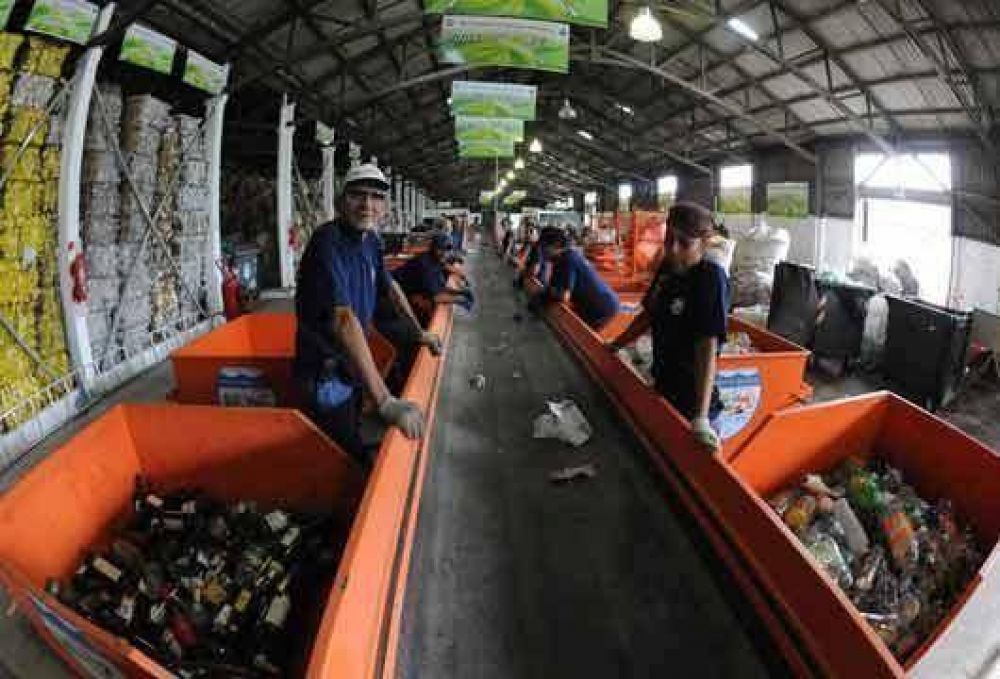 Malvinas Argentinas: Trabajos de reciclado todo el a�o 