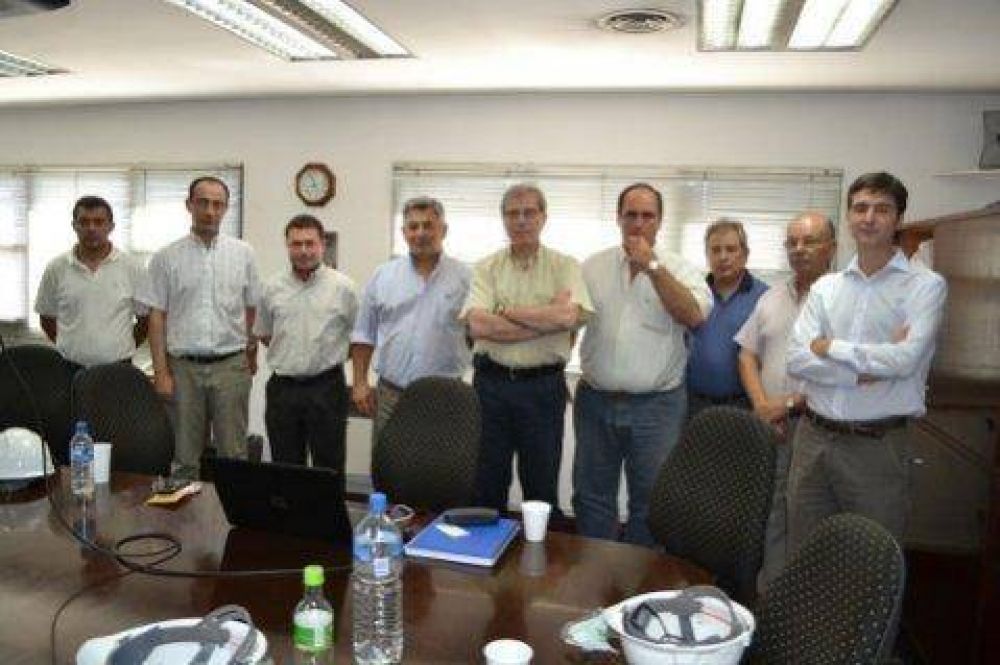 CHACABUCO: El intendente visit� Productos de Ma�z S.A. 