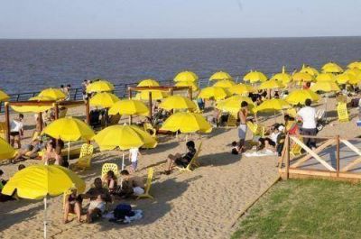 Abrieron las playas porte�as