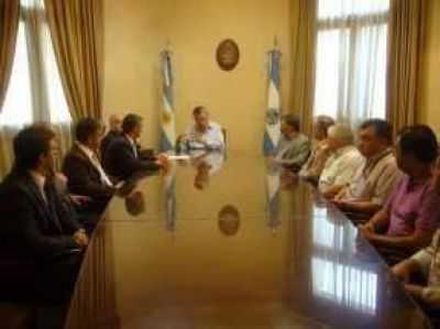 Firmaron Contrato de Fideicomiso 