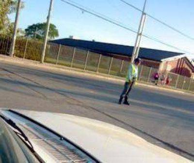 Inspectores de tr�nsito en Acceso Per�n 