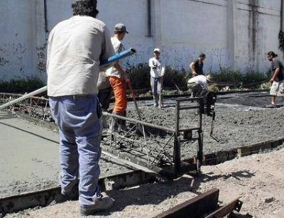 Lomas: obras de pavimentaci�n en Santa Catalina y Libres del Sur 