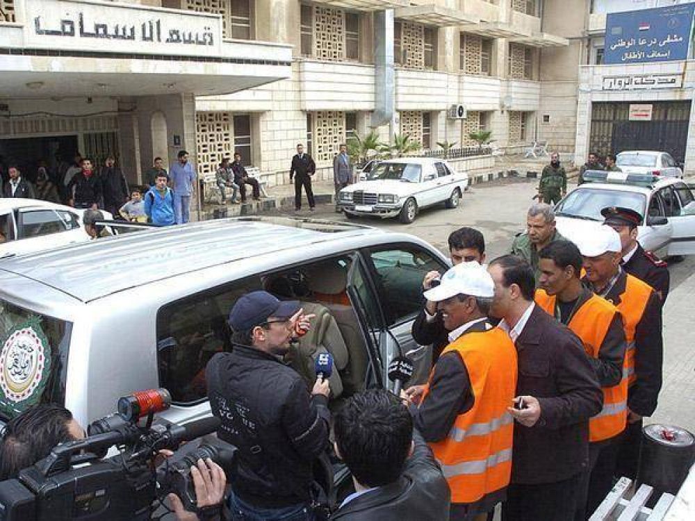 A pesar de cuestionar su trabajo, la Misi�n de la Liga �rabe continuar� en Siria