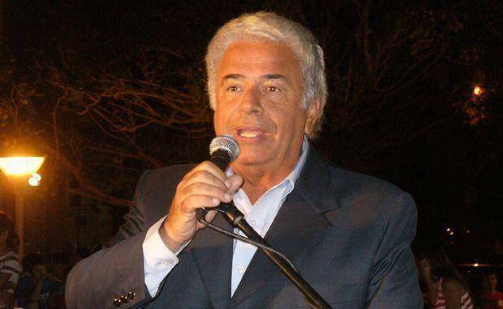 De la Sota prometi� fondos para la autov�a porque es �prioritaria para C�rdoba�