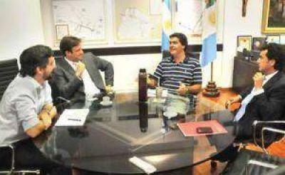 Capitanich se reuni� con directivos de Call-Center que promete 1200 puestos de trabajo