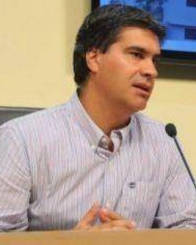 Capitanich pretende generar un fondo de estabilizaci�n fiscal de $ 415 millones para 2012