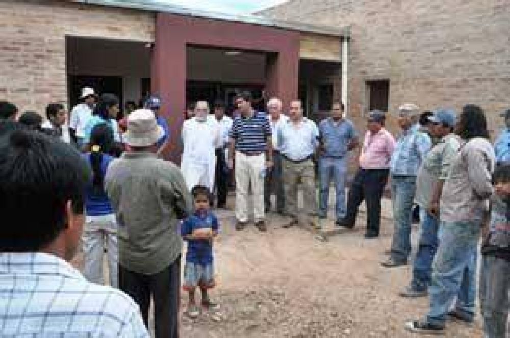 Capitanich inaugur� cuatro puestos sanitarios estrat�gicos