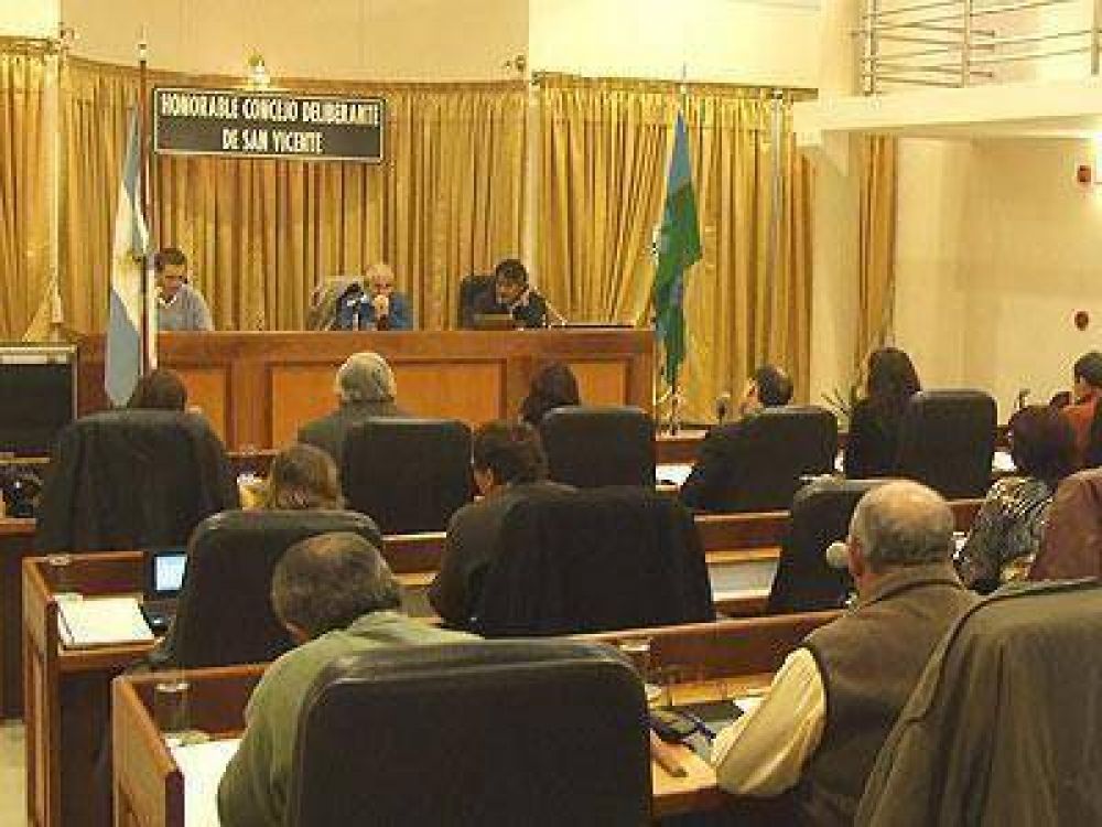  SAN VICENTE: En sesi�n extraordinaria, aprobaron la ordenanza fiscal impositiva