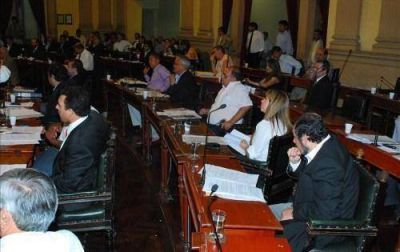 Superpoblaci�n de bloques en Diputados