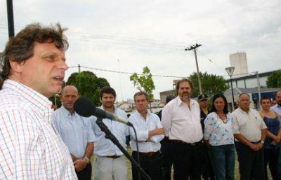 Pulti: �La descentralizaci�n seguir� adelante, ahora estamos trabajando en el norte y el oeste�