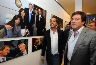 Tras su partido de f�tbol con Macri, Scioli volvi� a mostrarse con Mariotto