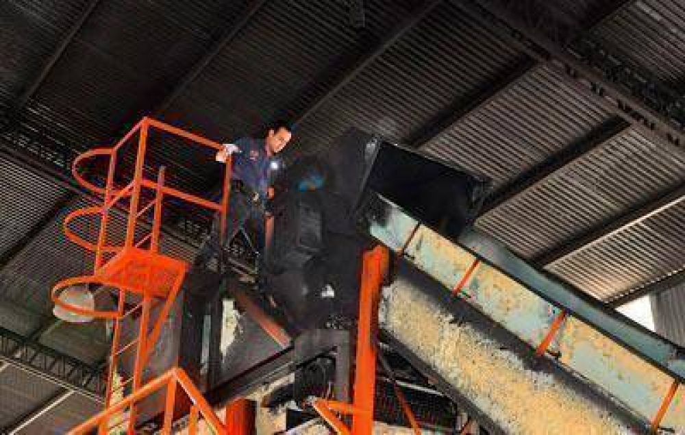 Larra�aga anul� el convenio que la CoopePlus firm� con Torroba