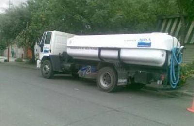 ABSA habilit� cisternas con agua sin olor ni gusto a �gamexane� 