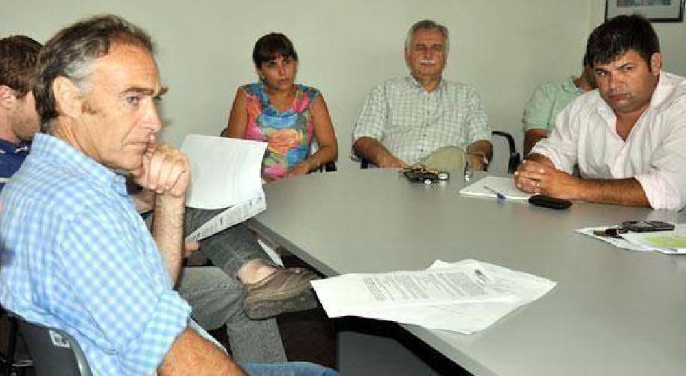 La Sociedad Rural se reuni� con concejales de la oposici�n por el aumento de tasas 