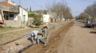 OSSE empieza el 2012 con planes: comenzar�n 40 frentes de obra