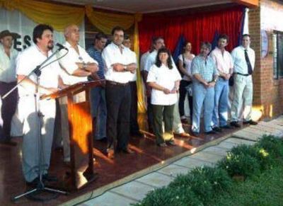 Closs anunci� la emergencia agropecuaria y un piso salarial de $2.300 para estatales
