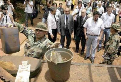 Con el Ej�rcito y Salud, intensifican acciones contra el dengue en Iguaz�