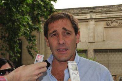 Julio Garro: �Hay un hermetismo y un silencio del gobernador que por momentos causa desesperaci�n�