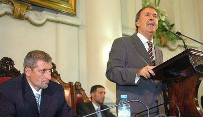 Schiaretti prometi� obras y defendi� su gesti�n