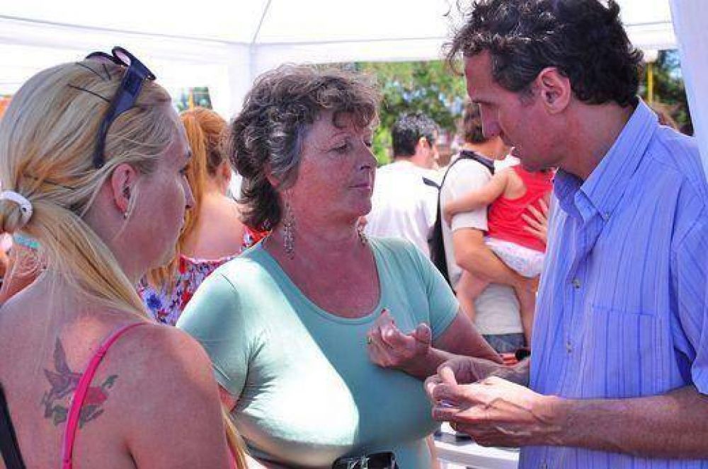 La Municipalidad de San Mart�n llev� nuevos servicios a los barrios