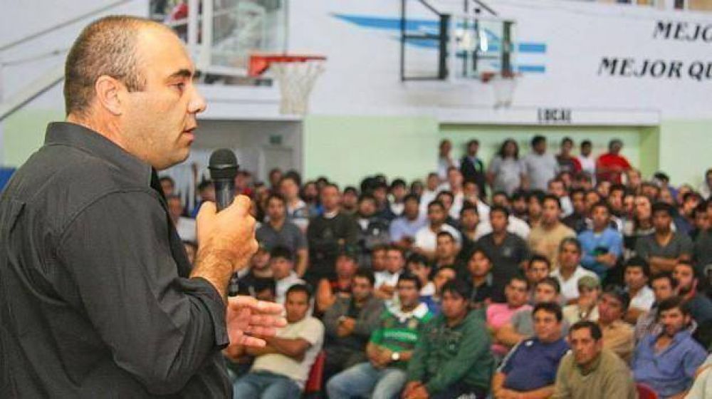 Jer�rquicos mantienen sus medidas de fuerza contra DLS